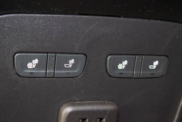 Used 2020 Chevrolet Equinox Premier image 17