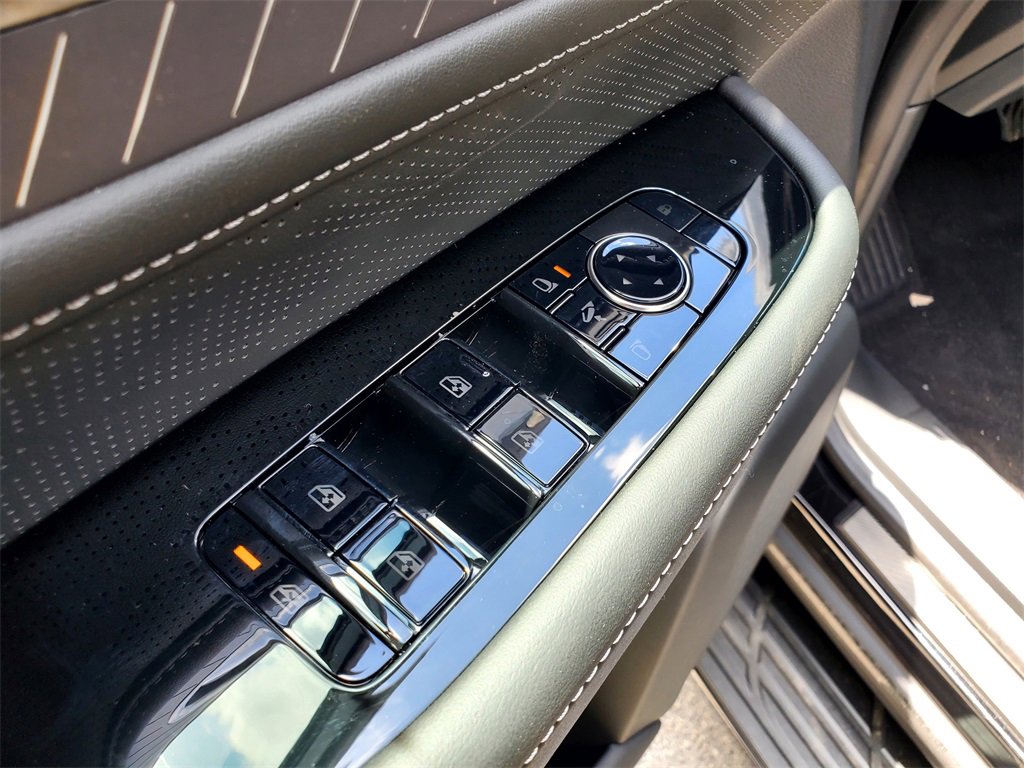 New 2025 INFINITI QX80 Autograph image 14