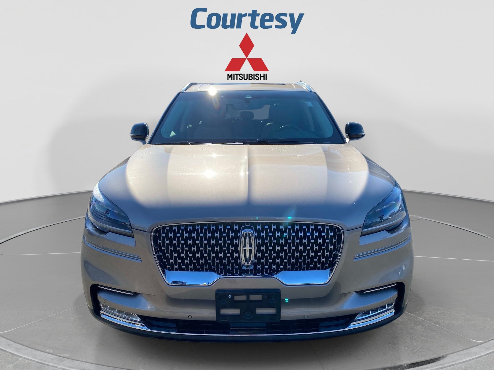 Used 2020 Lincoln Aviator Reserve w/ Equipment Group 201A AWD/4WD image 9