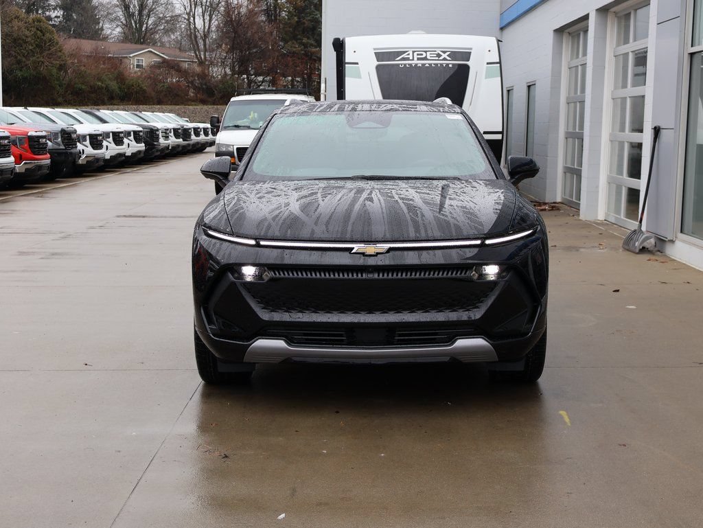 New 2026 Chevrolet Equinox EV LT w/ Convenience Package II FWD image 5