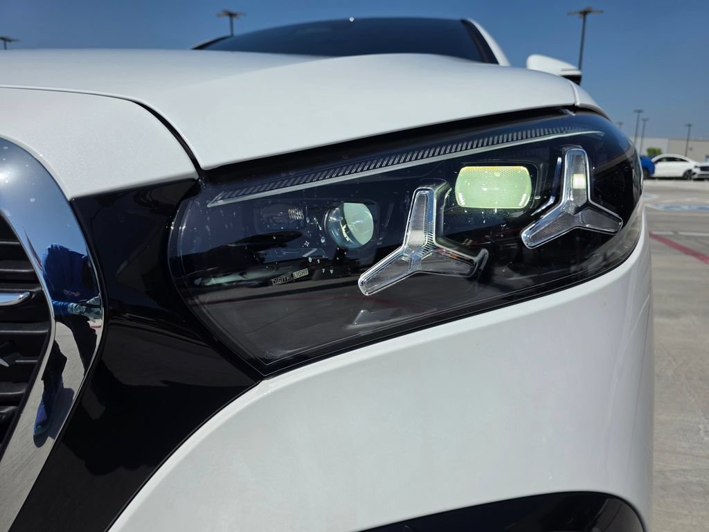 New 2027 Mercedes-Benz S 580 4MATIC Sedan image 3