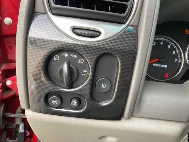 Used 2004 GMC Envoy SLE w/ Preferred Equipment Group image 27