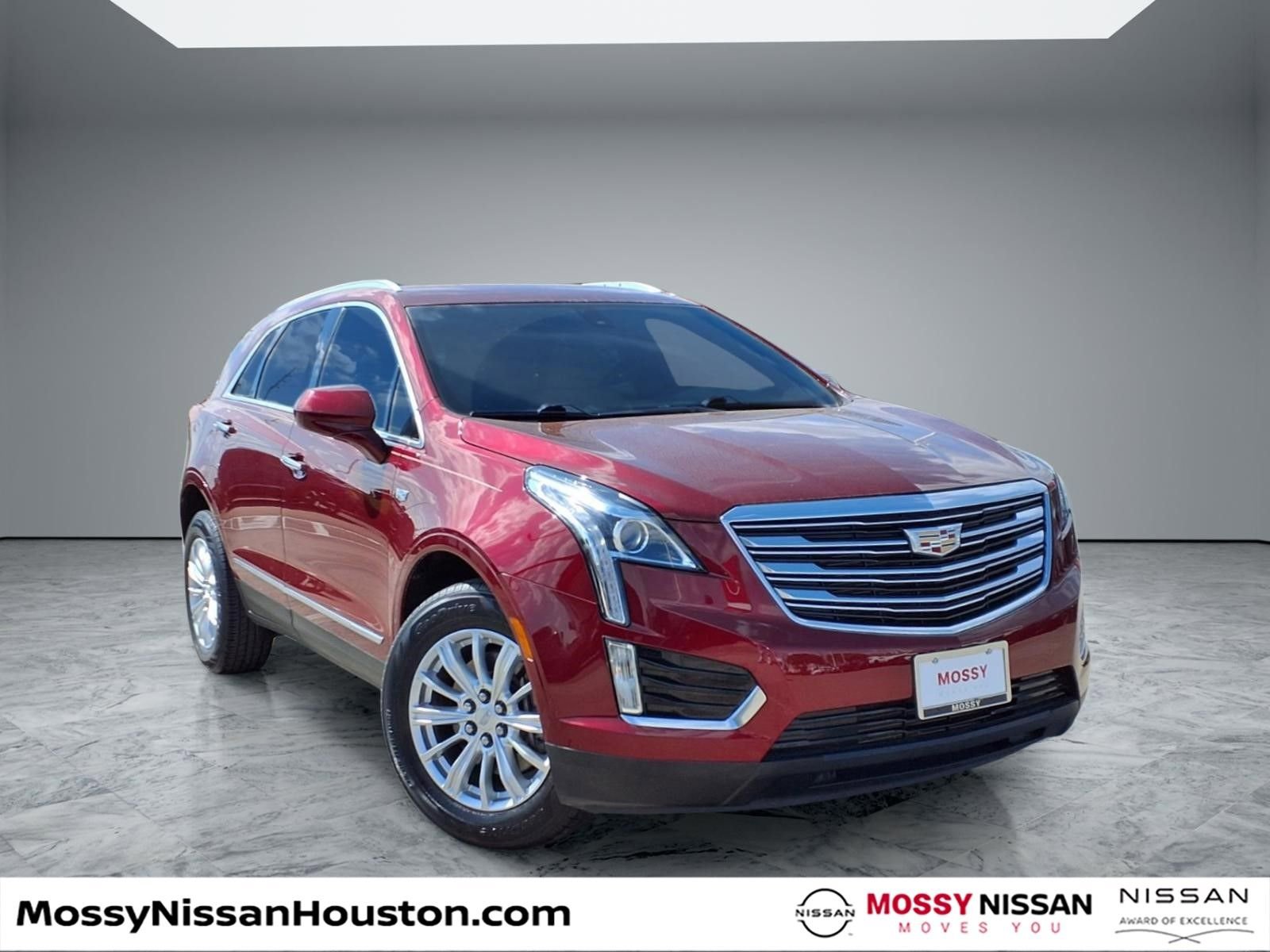 Used 2017 Cadillac XT5 FWD w/ LPO, Wheel Lock Package
