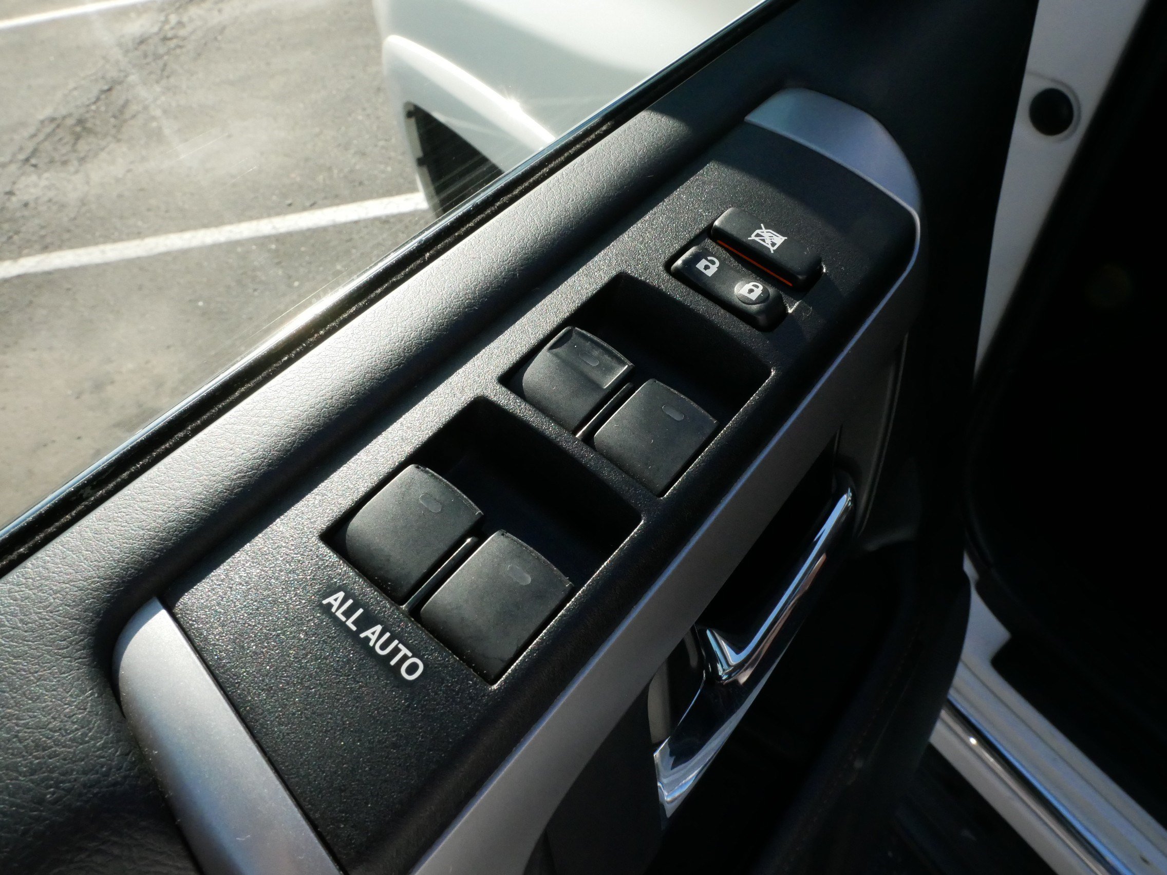 Certified 2023 Toyota 4Runner Limited AWD/4WD image 19