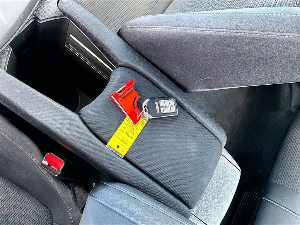 Used 2021 Honda Insight EX image 36