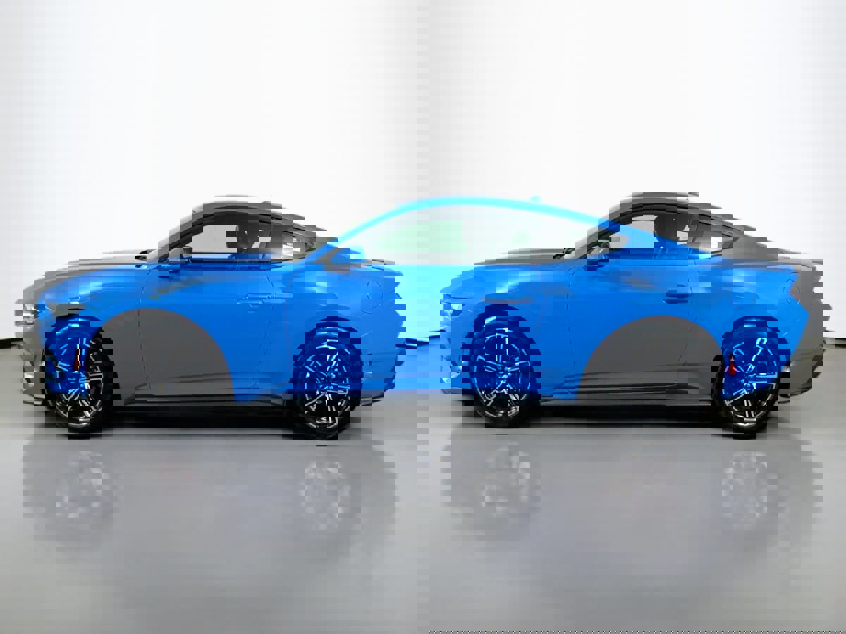 Used 2024 Ford Mustang Premium image 8