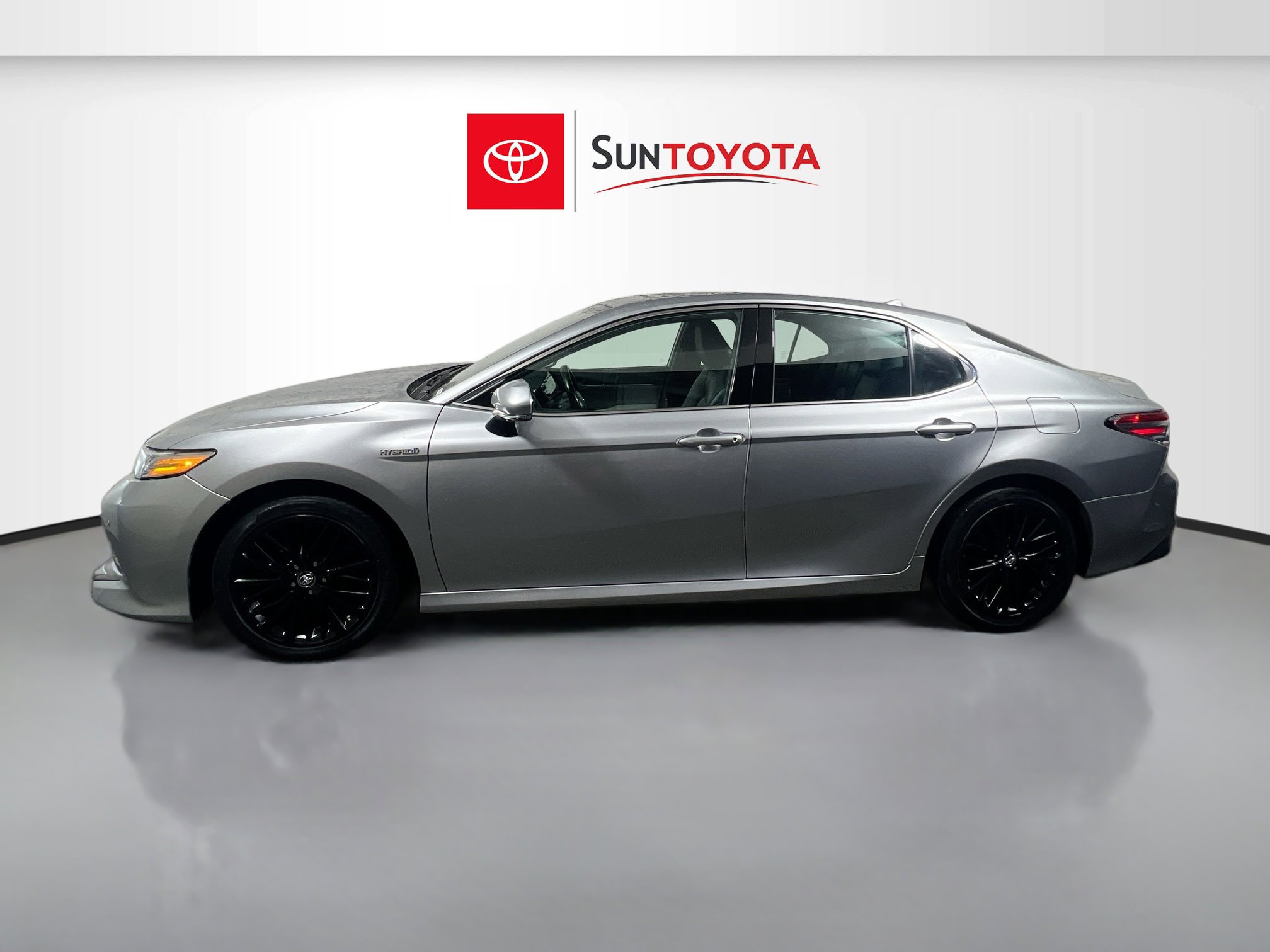 Used 2019 Toyota Camry XLE w/ Driver Assist Package image 7