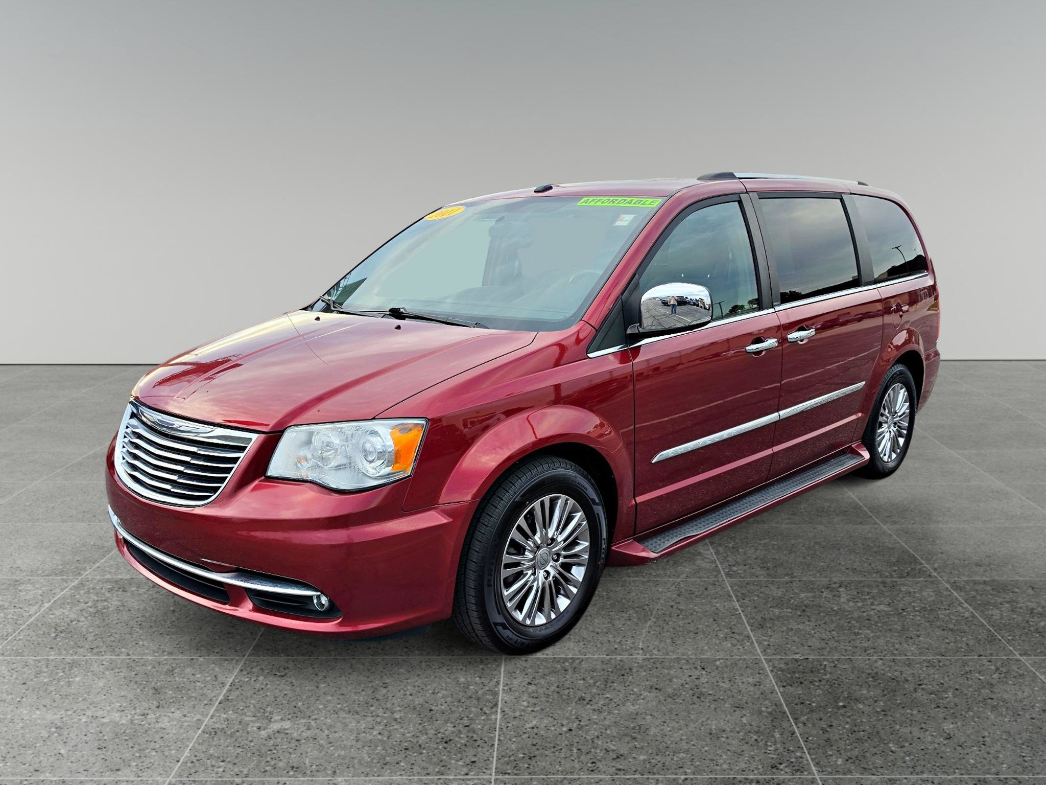 Used 2011 Chrysler Town & Country Limited