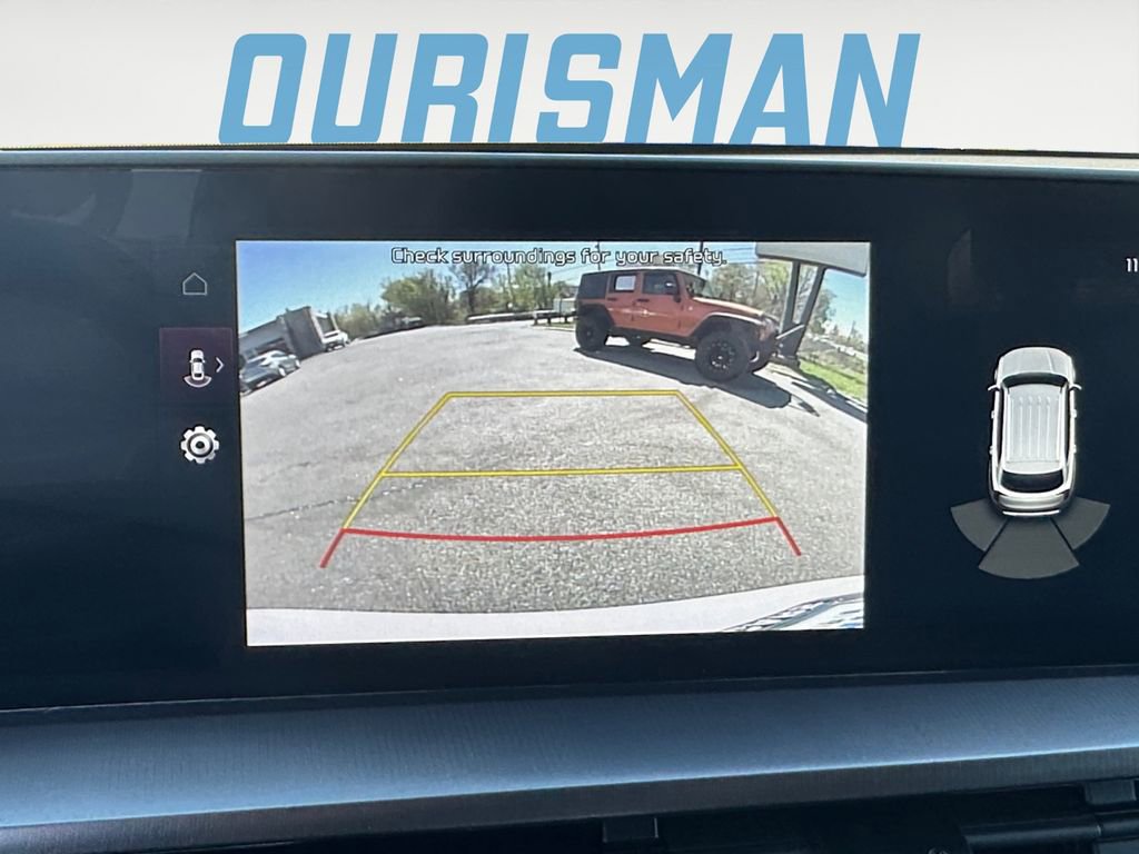 Used 2025 Kia Telluride S image 20