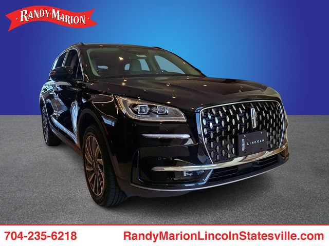 New 2026 Lincoln Corsair Reserve w/ Towing Package AWD/4WD image 1