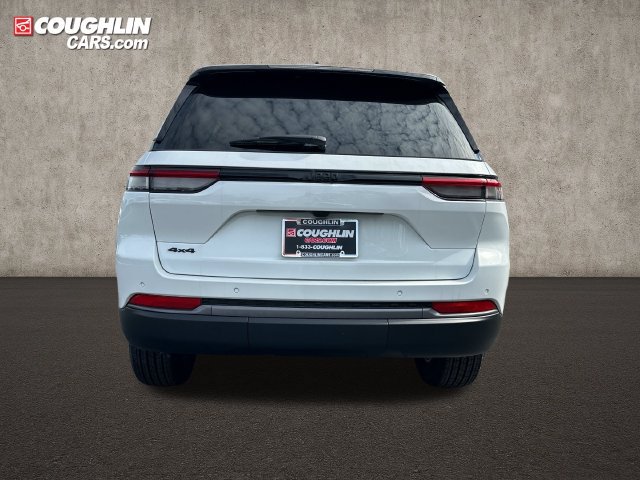 New 2027 Jeep Grand Cherokee 4WD image 6