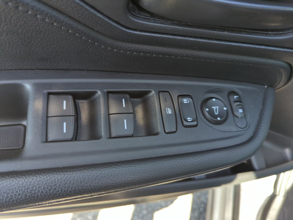 Used 2025 Honda Odyssey EX-L image 31
