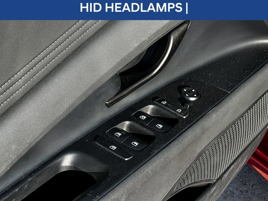 Used 2025 Hyundai Elantra Sport FWD image 15