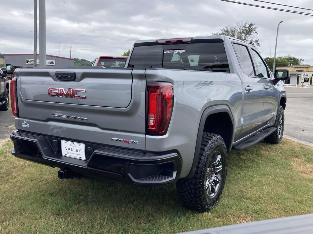 New 2025 GMC Sierra 1500 AT4X image 4