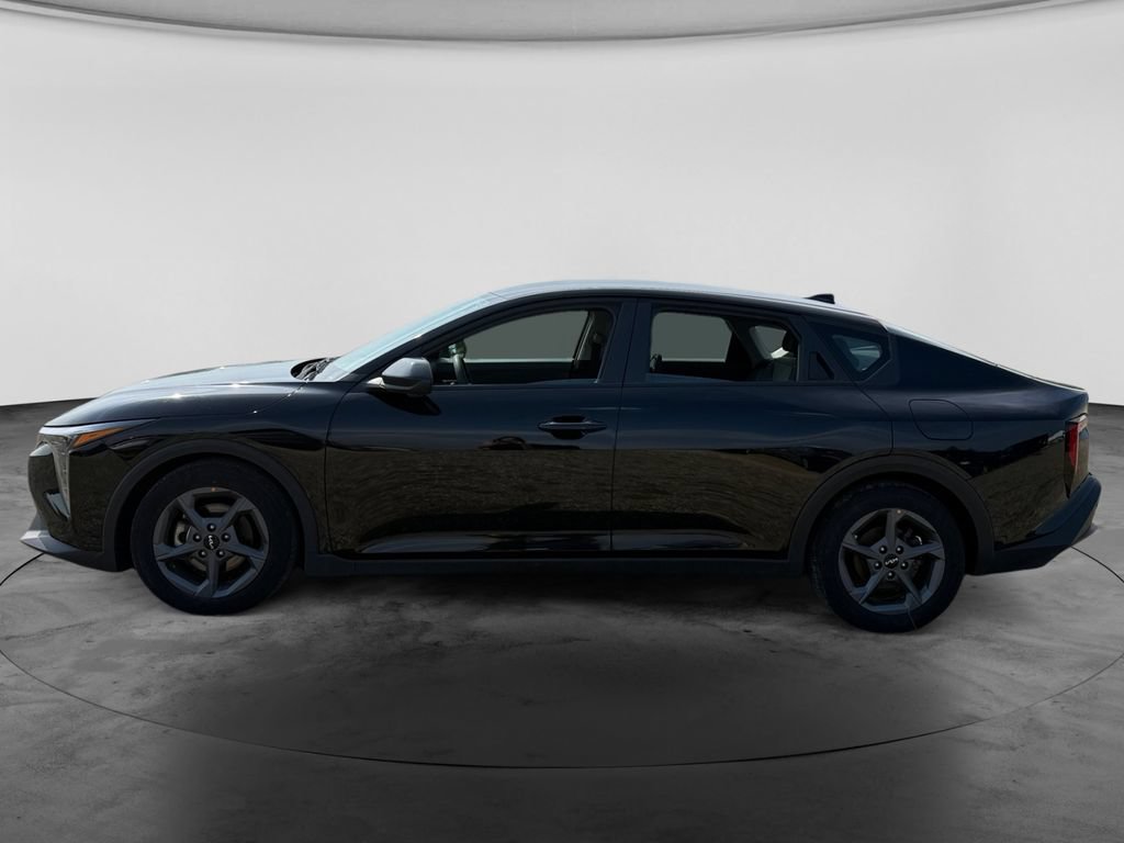 Used 2025 Kia K4 FWD image 5
