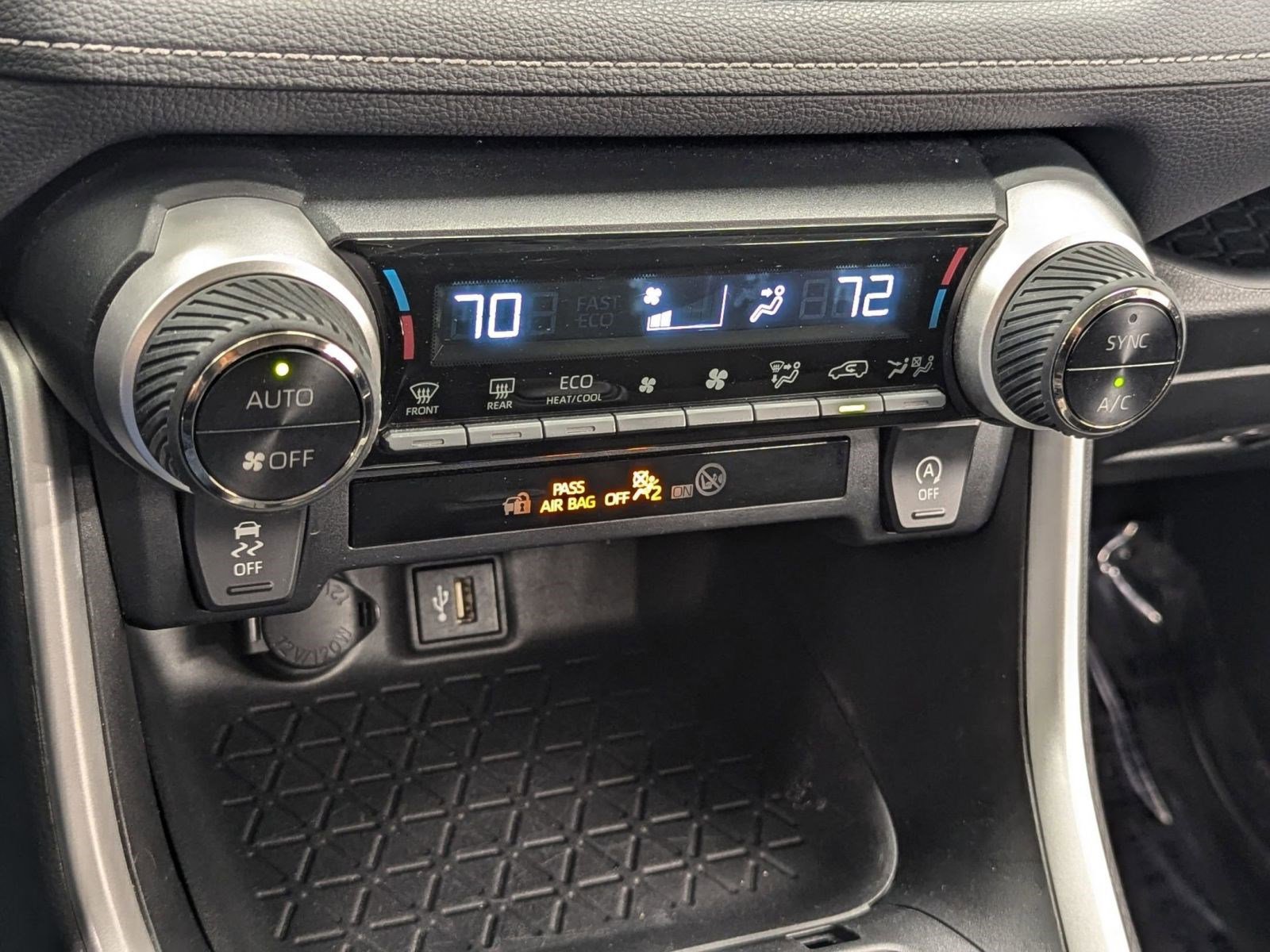 Used 2023 Toyota RAV4 XLE image 25