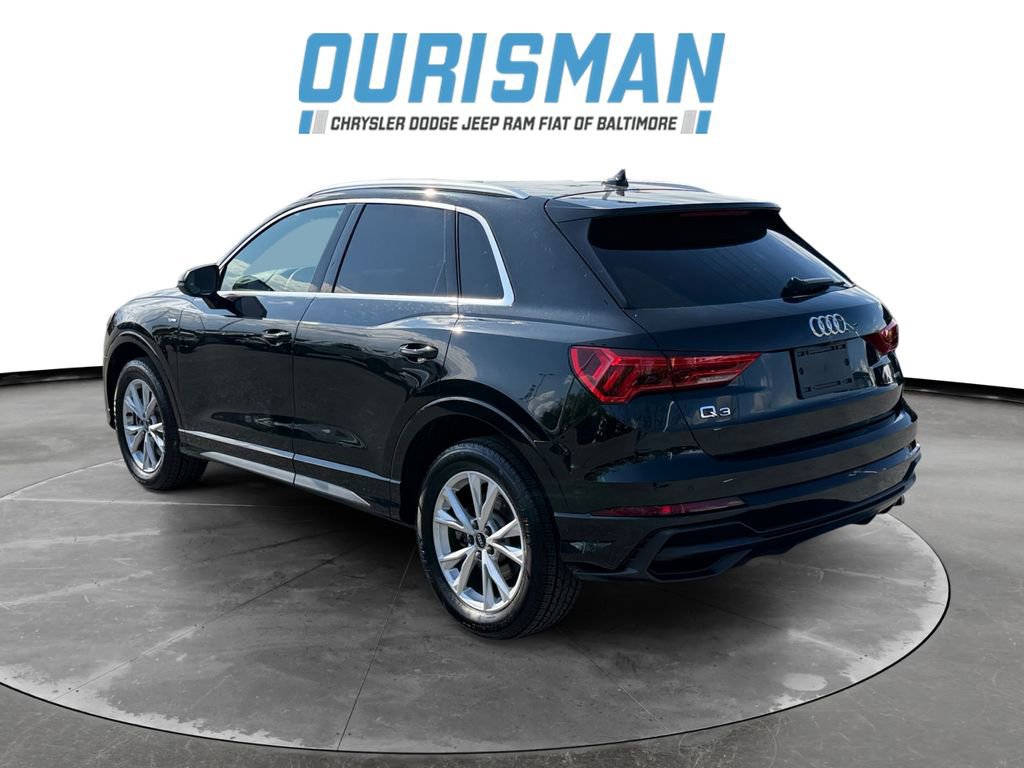 Used 2022 Audi Q3 2.0T Premium AWD/4WD image 4