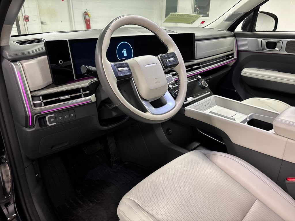 Used 2025 Hyundai Santa Fe Calligraphy image 27