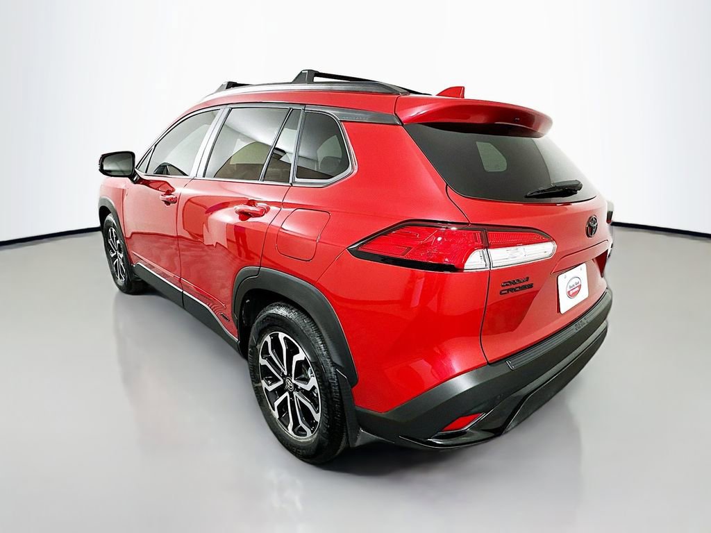 Used 2024 Toyota Corolla Cross SE image 7