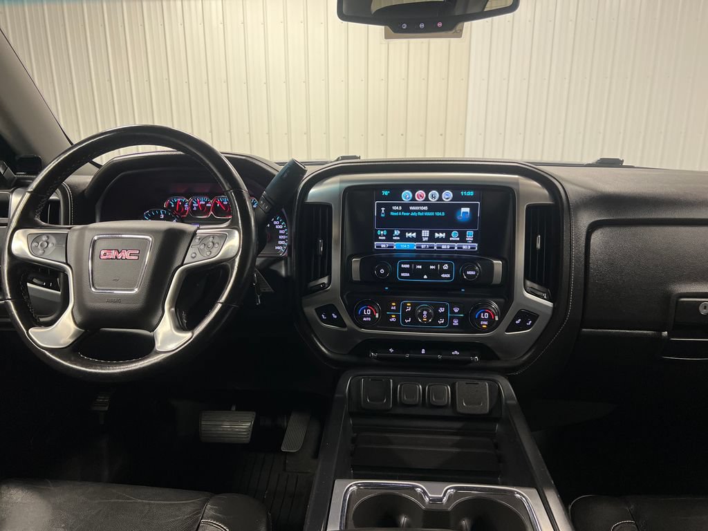 Used 2018 GMC Sierra 1500 SLT w/ SLT Premium Package AWD/4WD image 18
