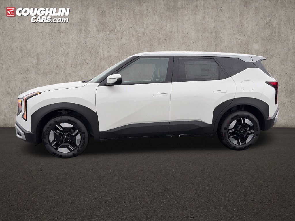 New 2027 Kia Seltos LX FWD image 4