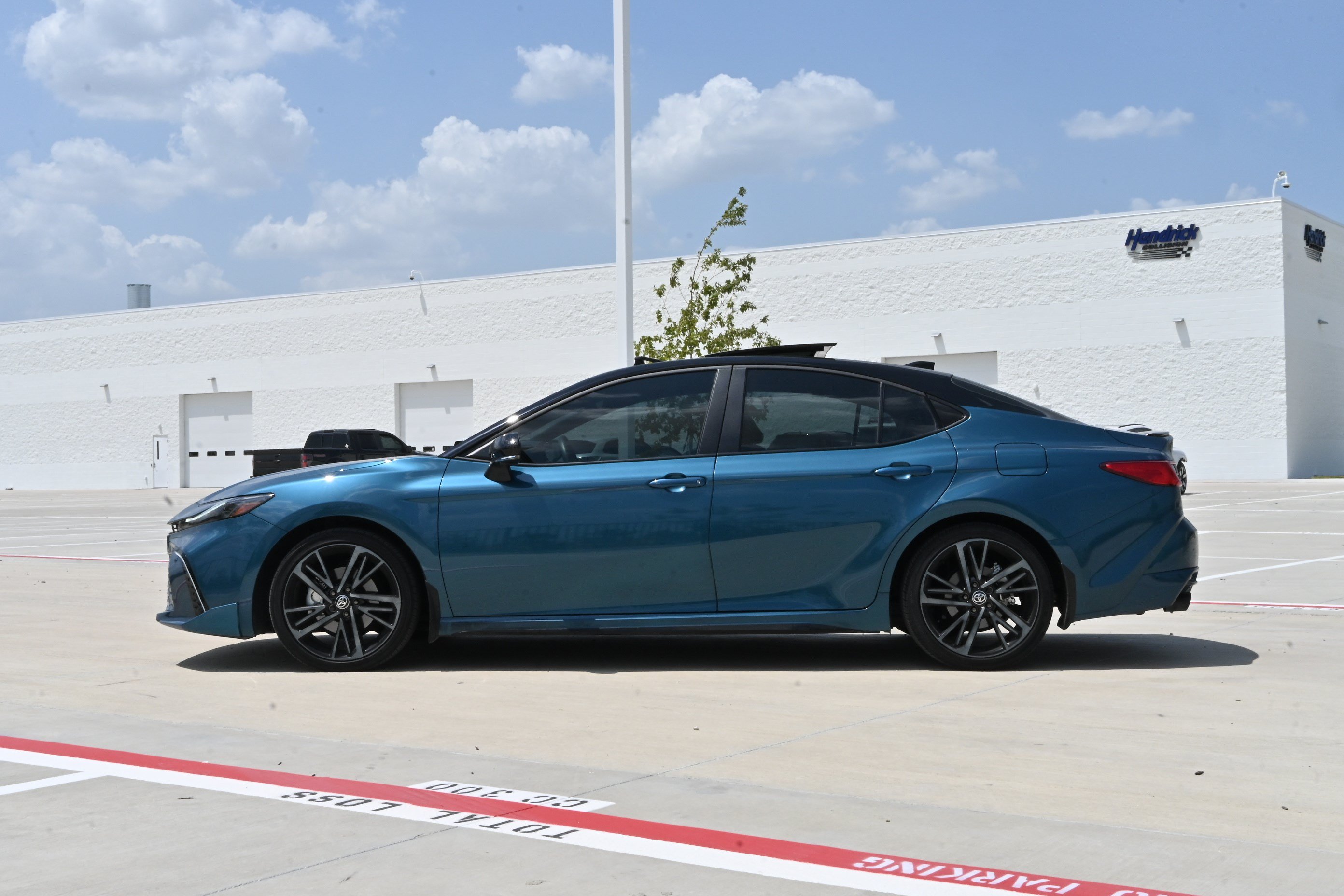 Used 2025 Toyota Camry XSE w/ Premium Plus Package FWD image 6