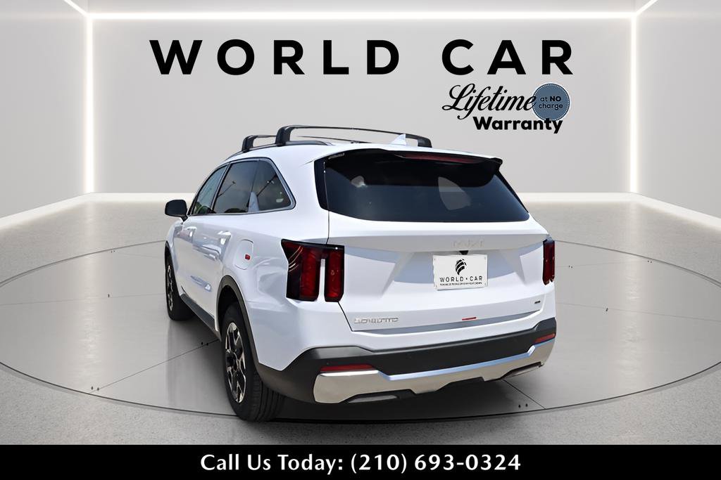 New 2025 Kia Sorento S image 5