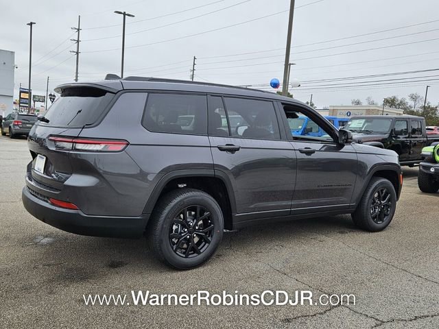 New 2025 Jeep Grand Cherokee L Altitude image 11