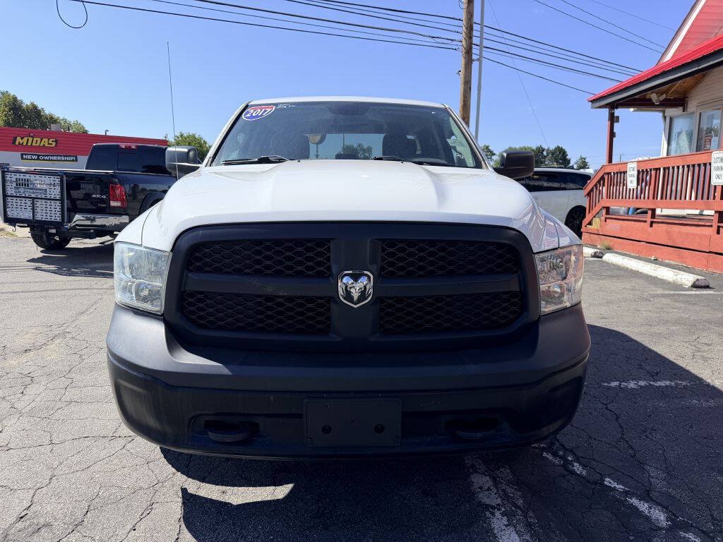 Used 2017 RAM 1500 Tradesman w/ Popular Equipment Group AWD/4WD image 2
