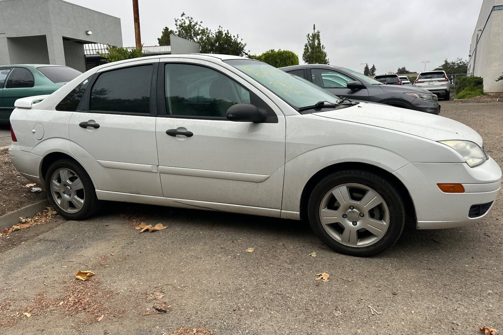 Used 2007 Ford Focus S FWD image 4