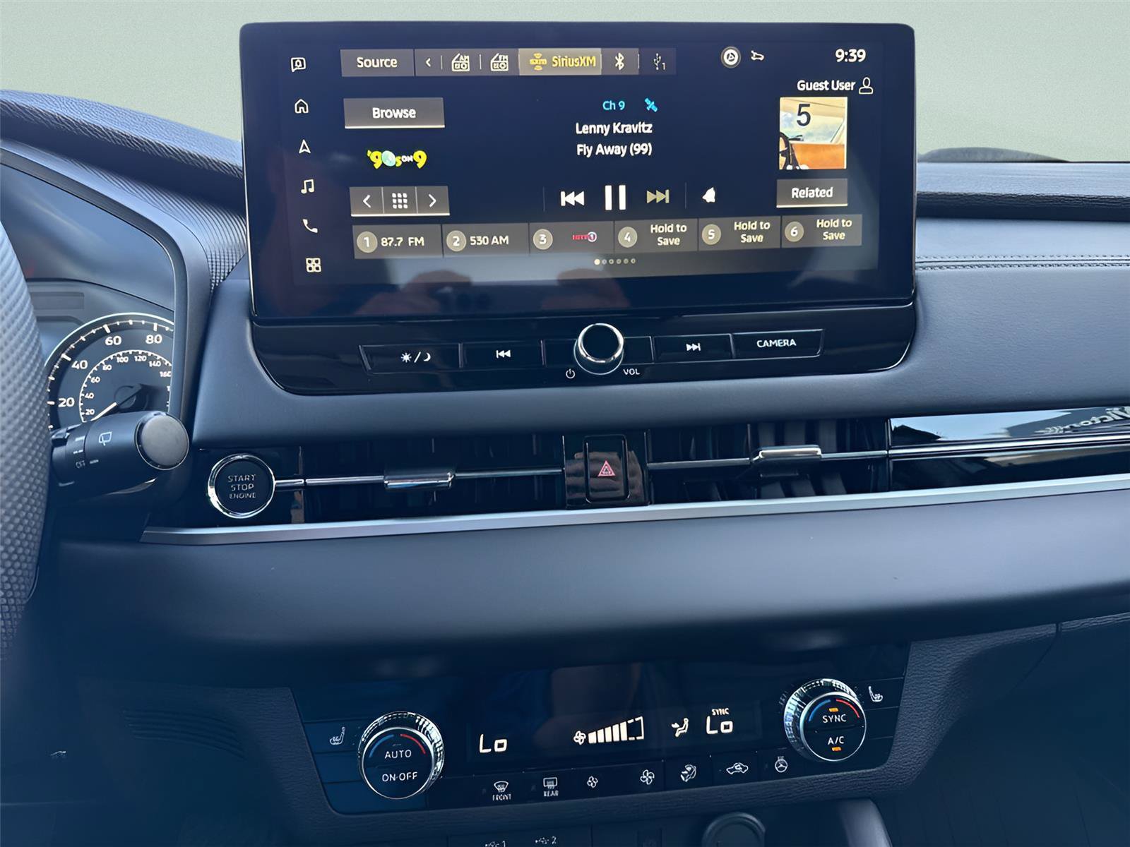 New 2026 Mitsubishi Outlander SE FWD image 17