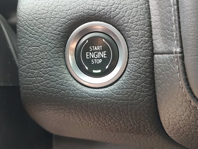 Used 2022 GMC Yukon XL Denali RWD image 33