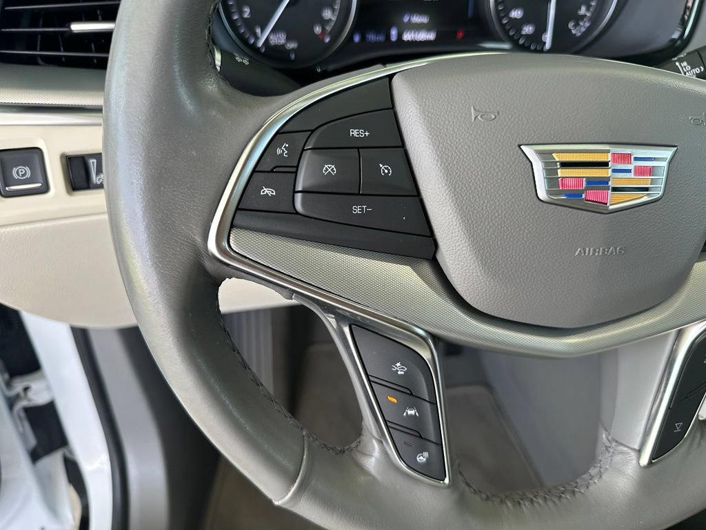Certified 2022 Cadillac XT5 Premium Luxury w/ Technology Package FWD image 22