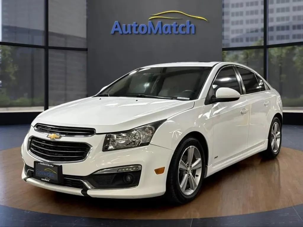 Used 2015 Chevrolet Cruze LT w/ Sun, Sound and Sport Package image 3