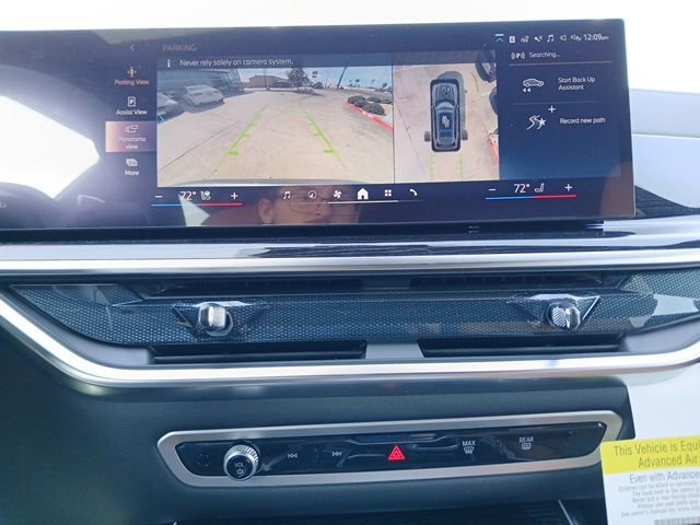 New 2026 BMW X7 xDrive40i AWD/4WD image 25