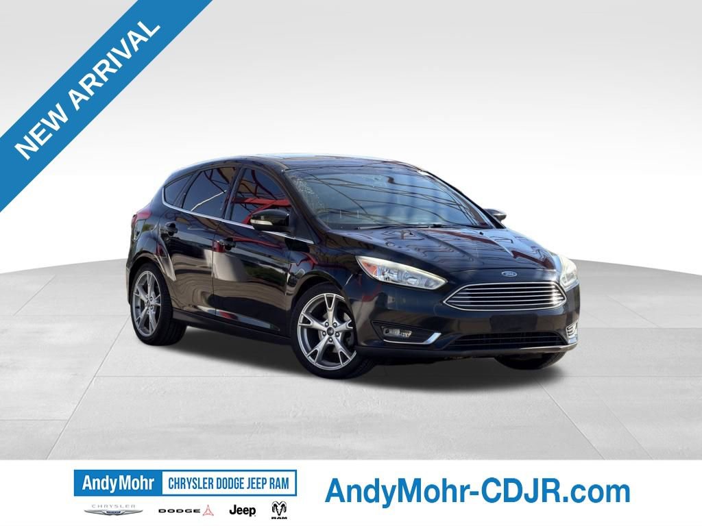 Used 2016 Ford Focus Titanium FWD image 1