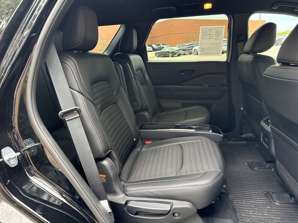 Used 2024 Nissan Pathfinder Rock Creek image 26