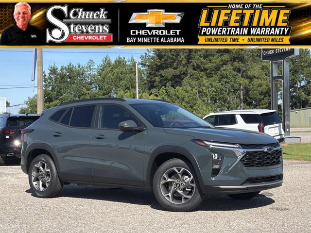 New 2026 Chevrolet Trax LT w/ Sunroof Package