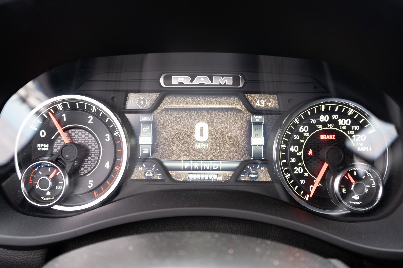 Used 2024 RAM 2500 Laramie w/ Night Edition image 6