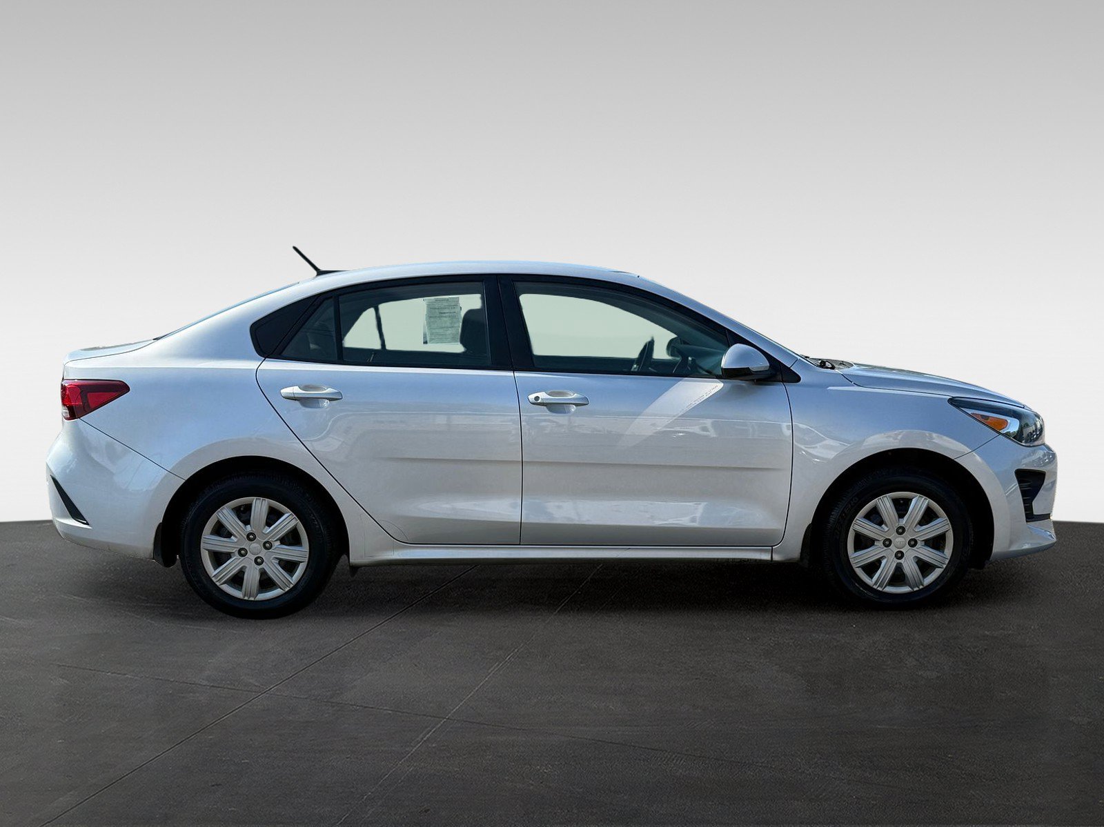 Used 2021 Kia Rio LX FWD image 4