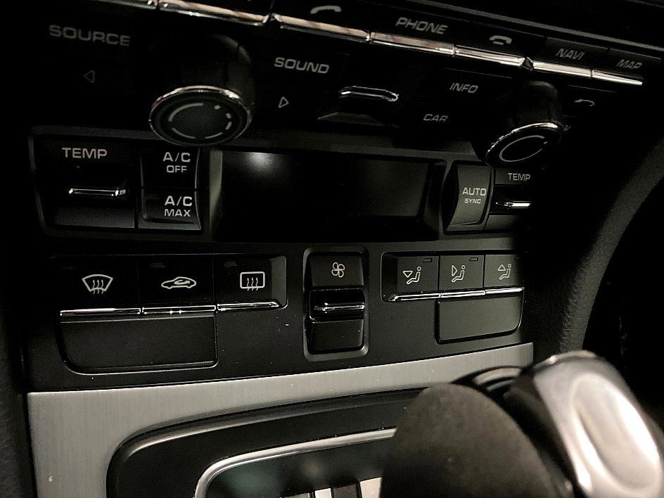 Used 2015 Porsche 911 GT3 image 23