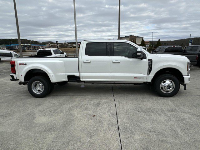 New 2026 Ford F350 Platinum w/ Platinum Plus Package AWD/4WD image 8