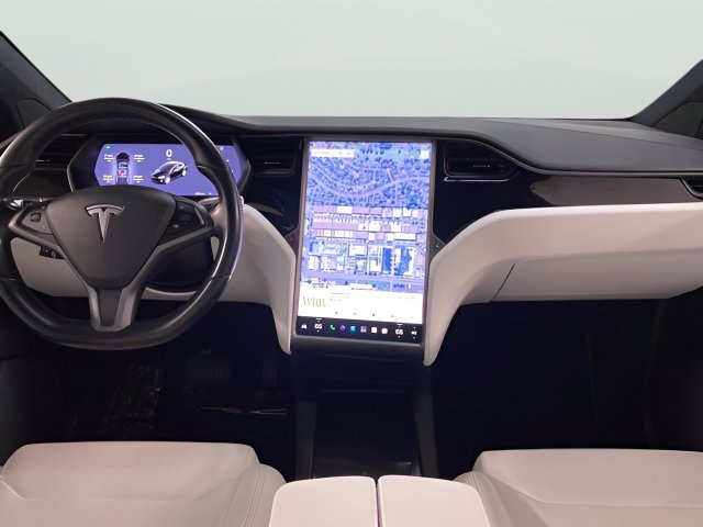 Used 2018 Tesla Model X 75D AWD/4WD image 18