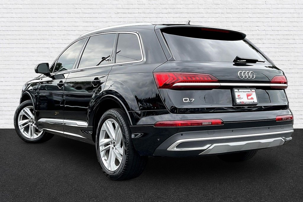 Used 2023 Audi Q7 3.0T Premium w/ Convenience Package AWD/4WD image 4