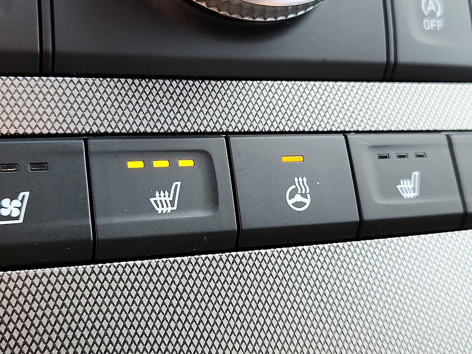 Used 2022 Hyundai Palisade Calligraphy image 24