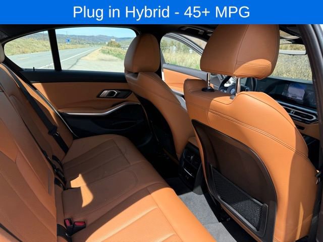 Used 2023 BMW 330e xDrive w/ Driving Assistance Package image 34