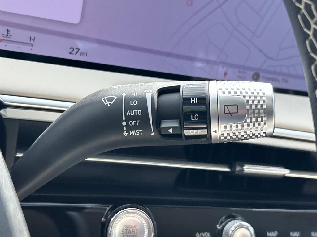 New 2026 Genesis GV70 2.5T image 30