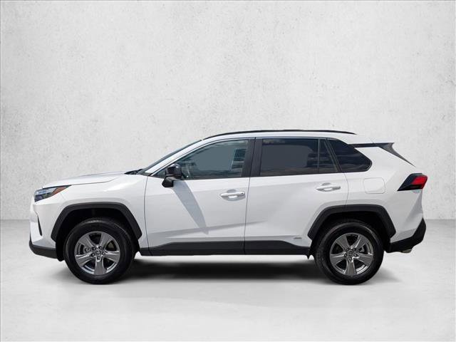 Used 2025 Toyota RAV4 LE AWD/4WD image 9