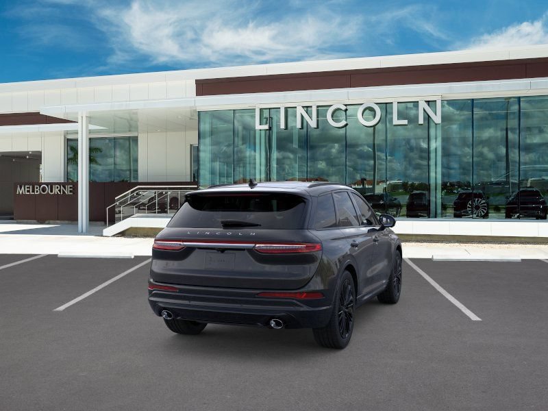 New 2025 Lincoln Corsair AWD w/ Equipment Group 101A image 8
