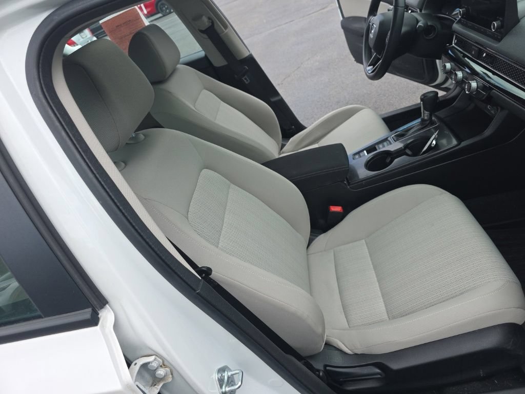 Used 2023 Honda Civic EX image 23